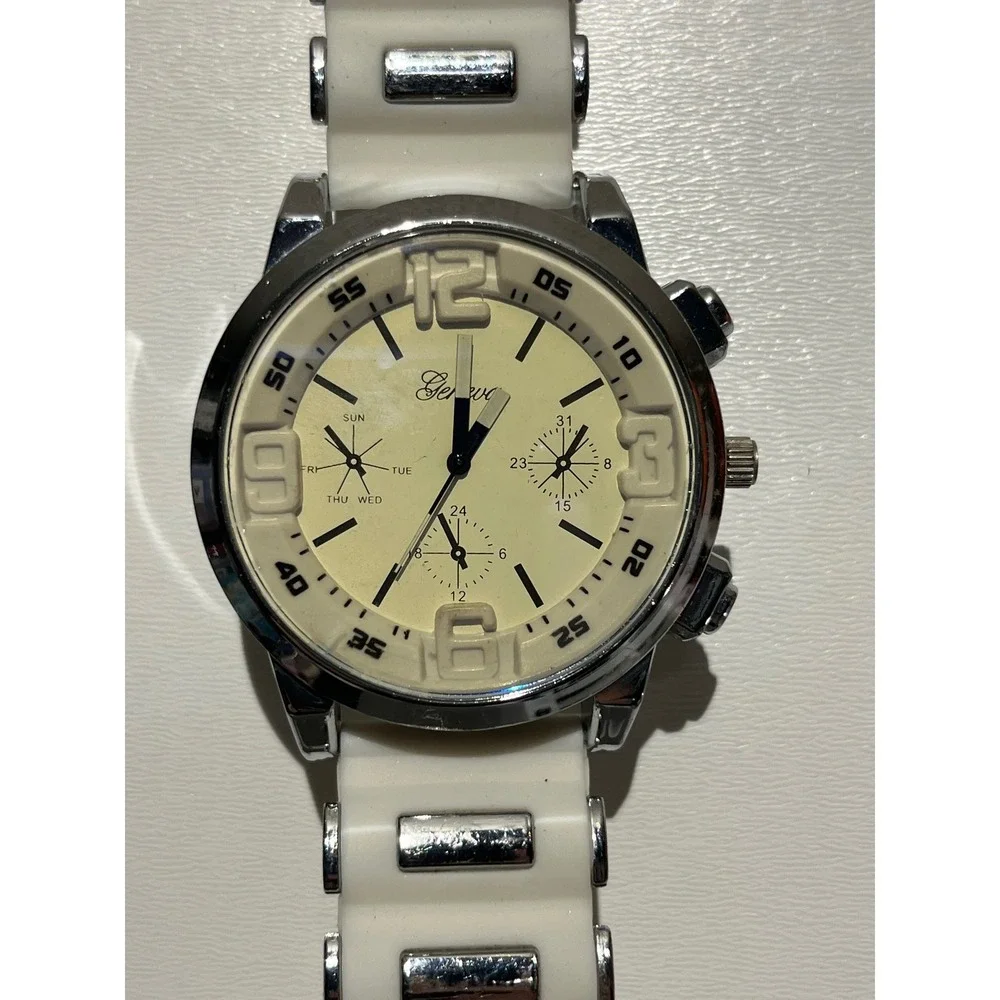 Geneva quartz watch